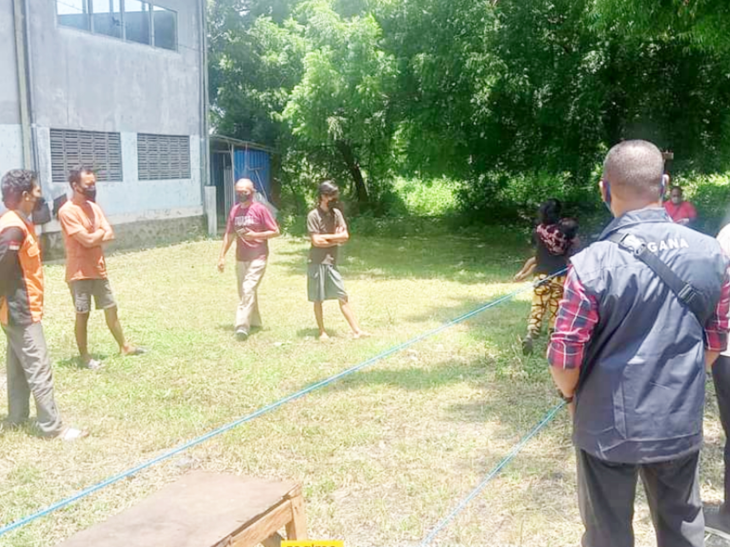 Pasien covid-19 menjalani karantina terpusat di Sikka. 