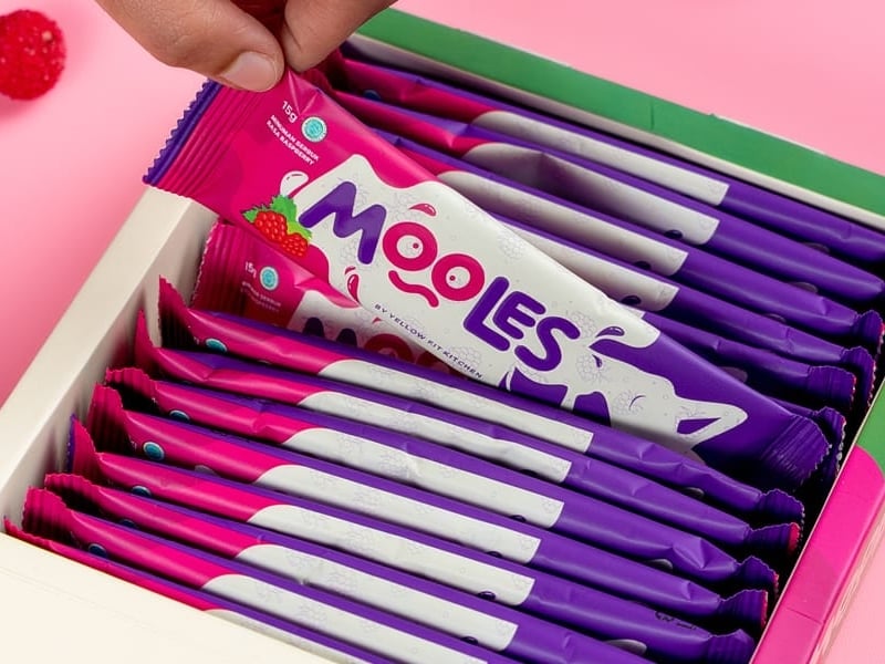 Biasanya salah satu faktor kesulitan BAB disebabkan oleh kurangnya makan makanan sehat atau kurangnya mengonsumsi serat.