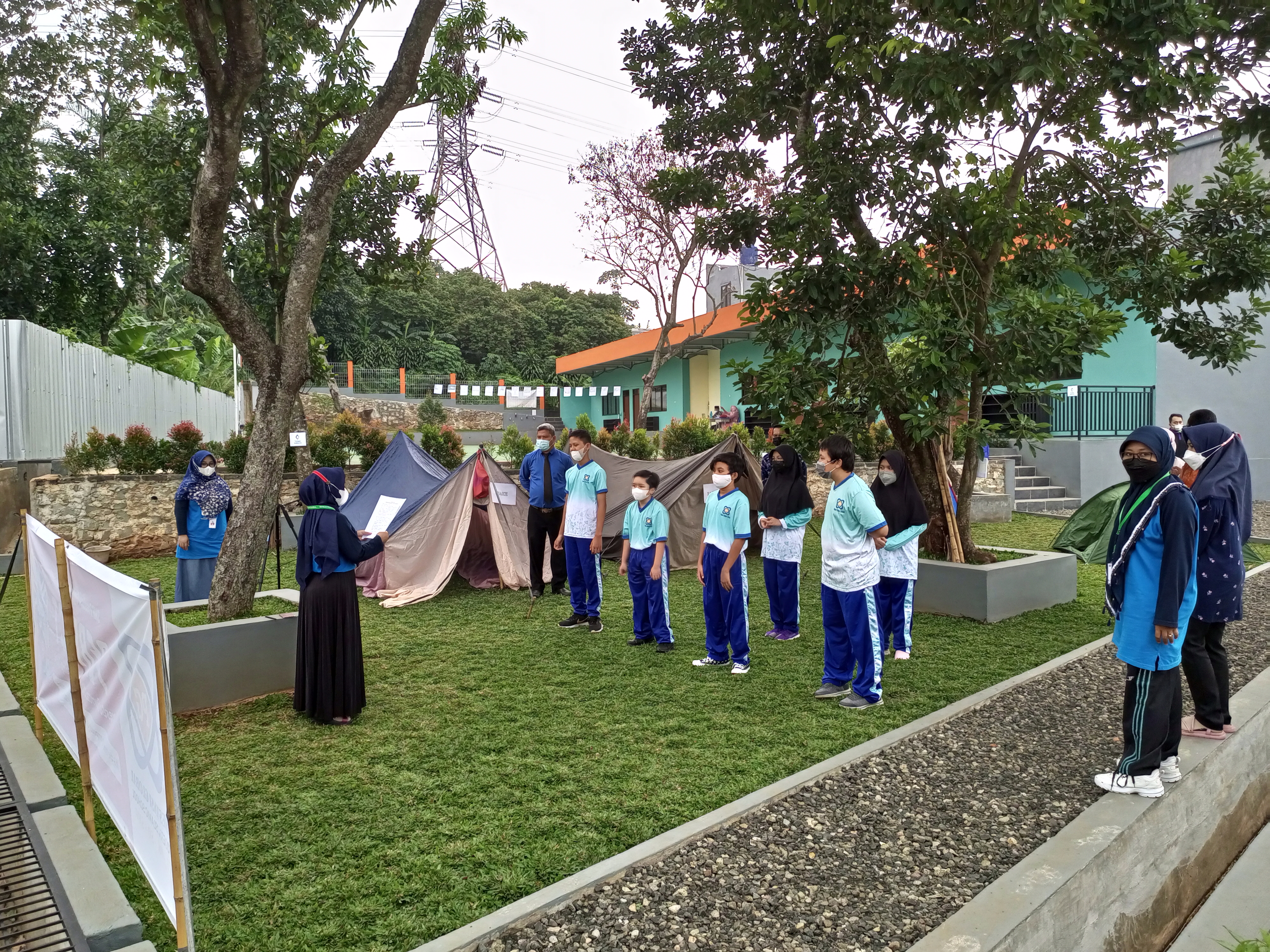 Aktivitas belajar mengajar di Sekolah Prestasi Global.