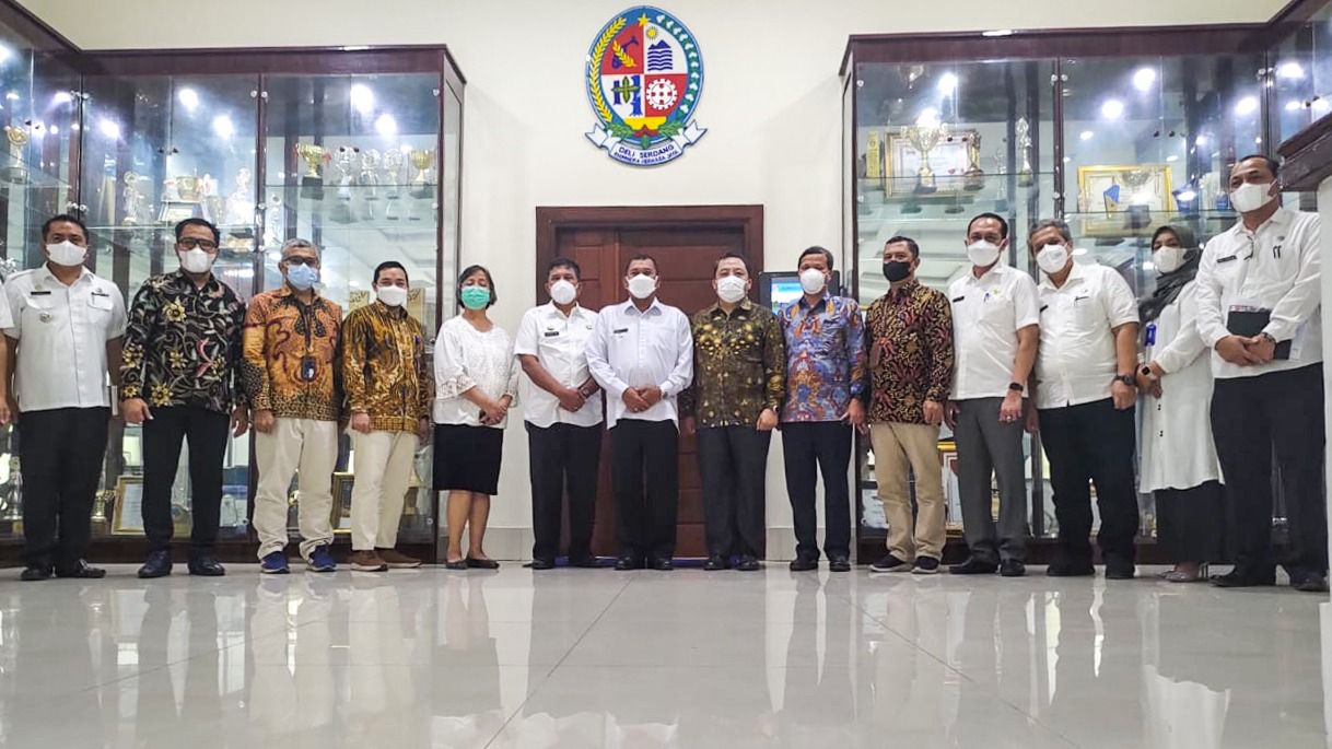 Direktur Sales dan Operasi PGN Faris Aziz melaksanakan audiensi dengan Wakil Wali Kota Medan, Aulia Rachman di Medan, Sumut. 