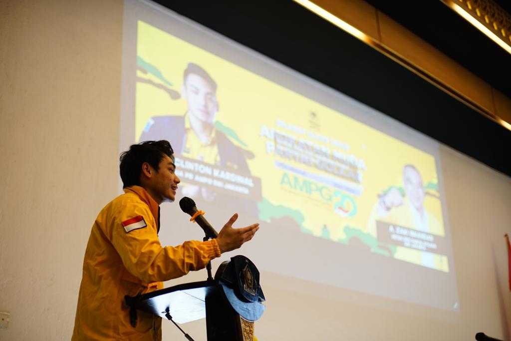 Ketua  AMPG Provinsi DKI Jakarta  Rob Clinton Kardinal saat memberi sambutan.