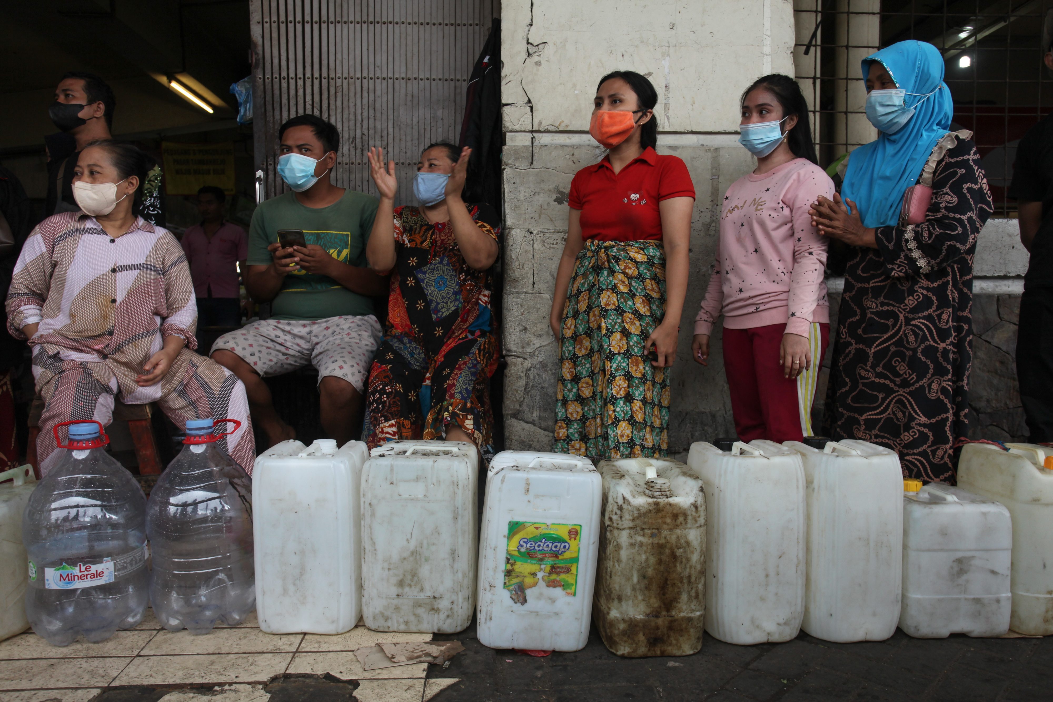 Mendag Ancam Sanksi Keras ke Distributor Penimbun Minyak Goreng 