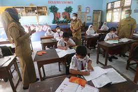  Ilustrasi pembelajaran tatap muka.