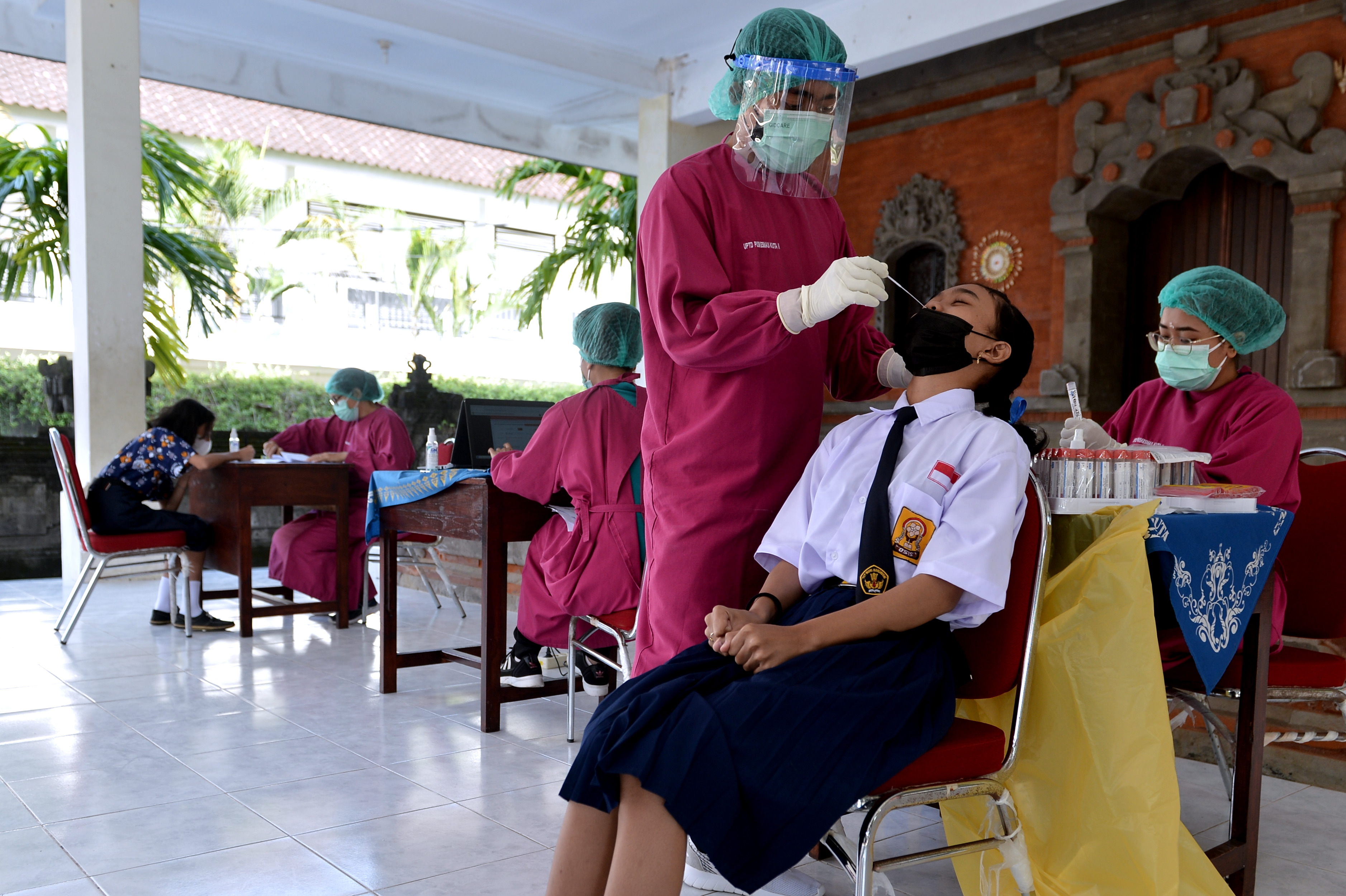 Ilustrasi tes PCR pada siswa