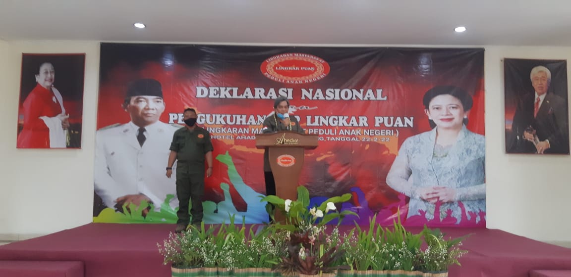 Ketua Dewan Pembina Lingkar Puan Drg. Hermes Kiemas saat deklarasi nasional Lingkar Puan di Hotel Ahaciat Kota Bandung, Jawa Barat pada Sela