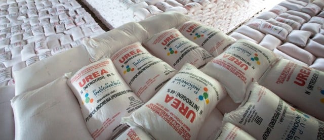 PT Pupuk Indonesia: Stok pupuk bersubsidi untuk musim tanam II juga telah tersedia di gudang lini 3 atau di tingkat kabupaten, Jabar..
