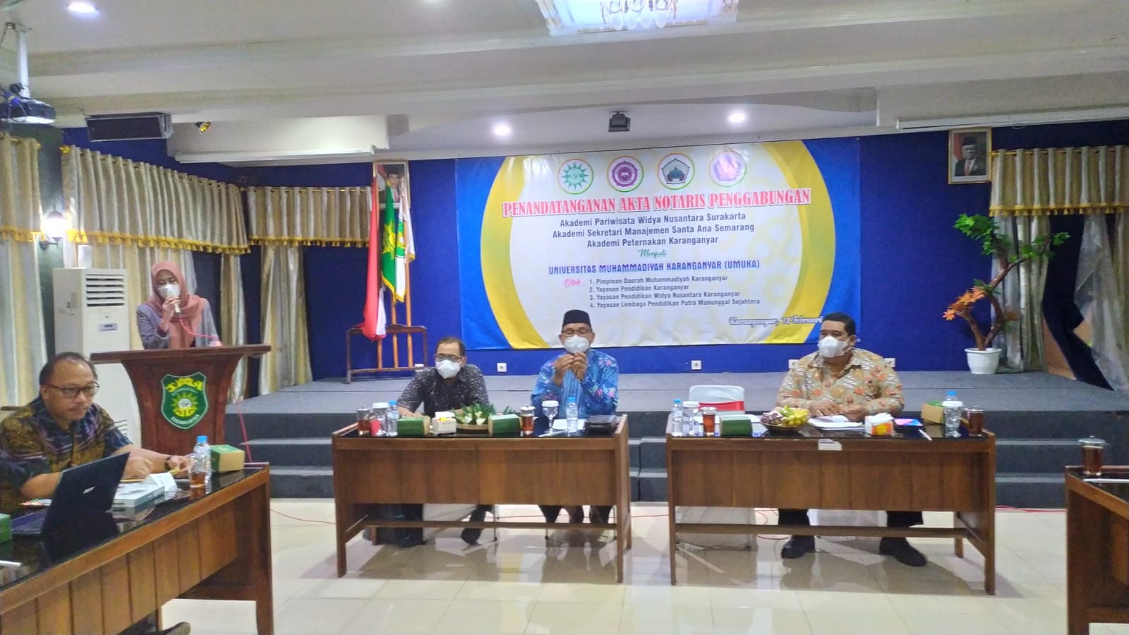 Universitas Muhammadiyah Karanganyar (Umuka) berhasil satukan tiga perguruan tinggi swasta di Jawa Tengah, Selasa (15/2)