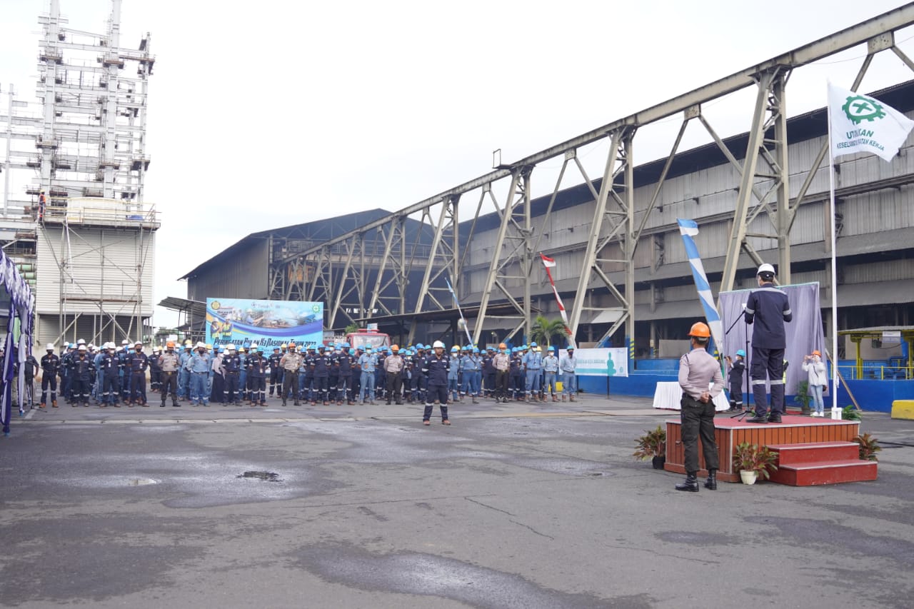 Apel Akbar memperingati Bulan K3 Tahun 2022 di Kawasan Unit Metalurgi, Muntok, Bangka Barat, Rabu (9/2)