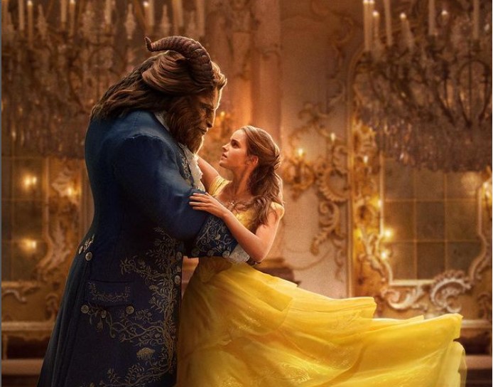 Cuplikan adegan dari film Beuty and the Beast