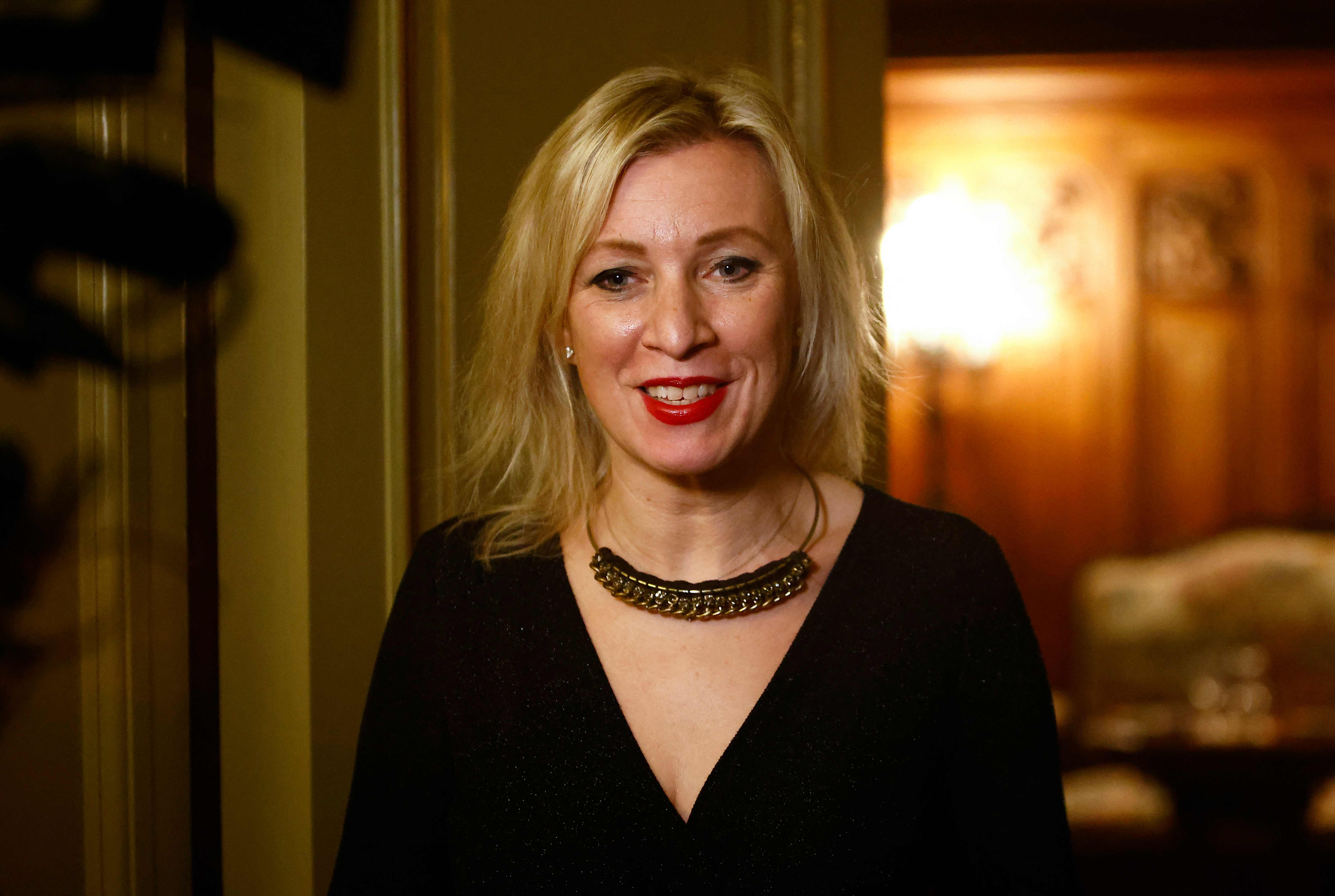 Juru Bicara Kementerian Luar Negeri Rusia Maria Zakharova mengkritik pernyataan Kedubes AS di Moskow terkait ancaman serangan ke Ukraina.