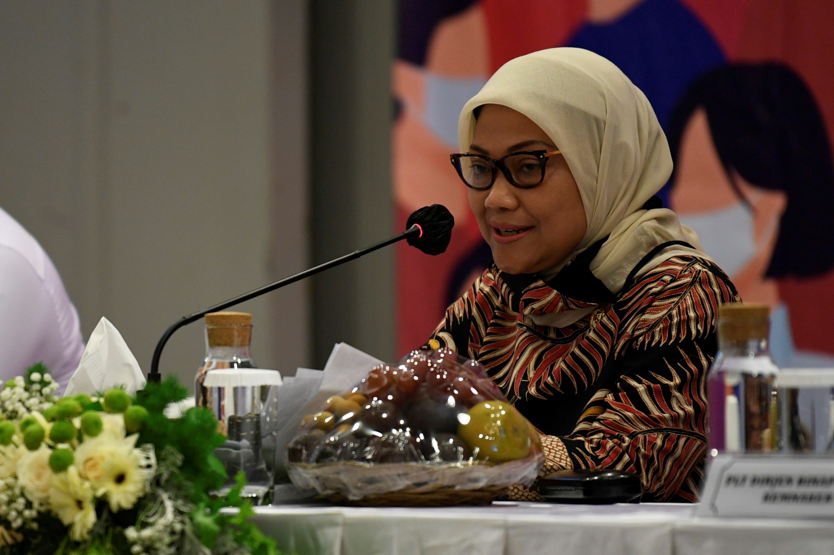 Menaker Ida Fauziah Didesak Cabut Pembatasan Pencairan JHT 100% Setelah 56 Tahun