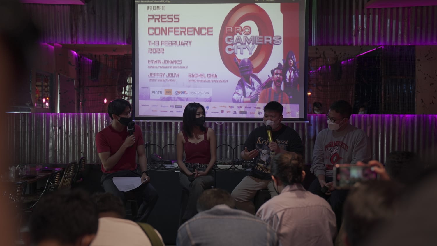 Pro gamers city siapkan e-sports tournament enthusiast lewat kota virtual terbesar dan pertama di Indonesia.