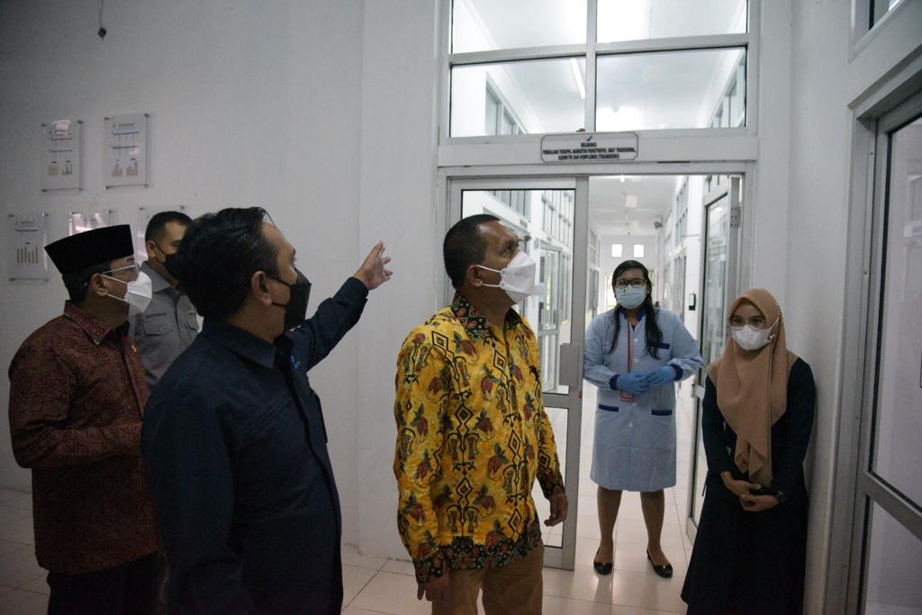 DPR Minta Vaksinasi Covid-19 di Papua Barat Perlu Terus Didorong