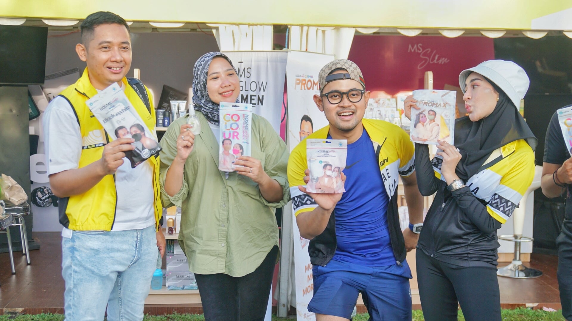 Kampanye Hidup Sehat dan Wisata, Kosmemask Hadir di Mandalika