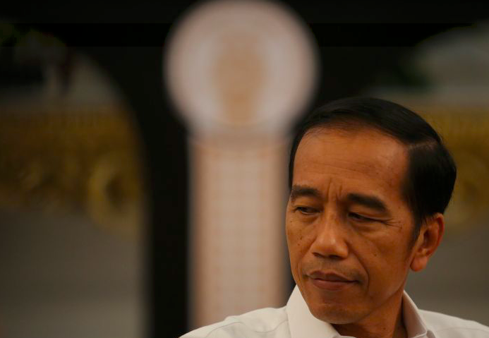 Presiden Joko Widodo memerintahkan segera dibangun infrastruktur di Pegunungan Arfak, Papua Barat.