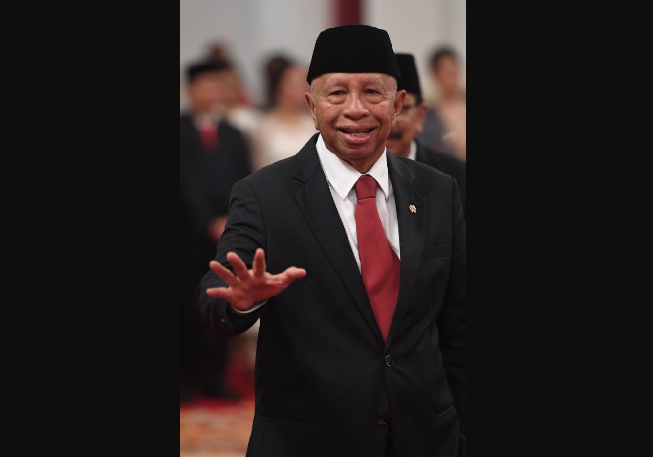 Arifin Panigoro saat dilantik sebagai anggota Wantimpres di Istana Negara pada 13 Desember 2019.