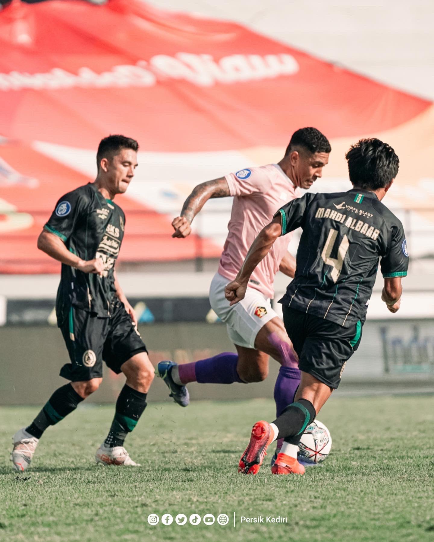 Persik Kediri versus PSS Sleman