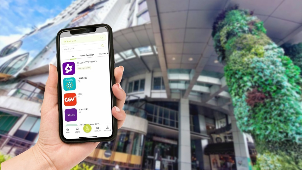 Corner’s Card di FX Sudirman yang bertransformasi dalam bentuk aplikasi digital.
