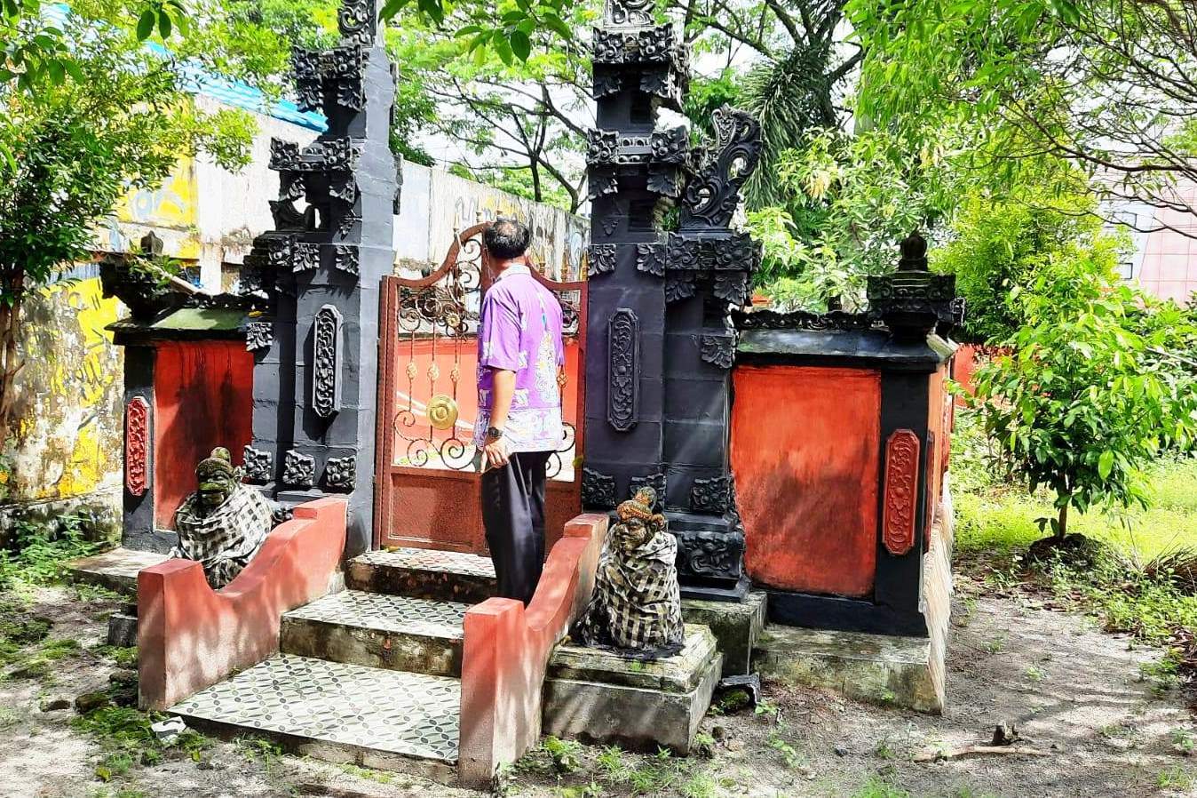 Pura di halaman SMA N 2 Kota Palangka Raya.