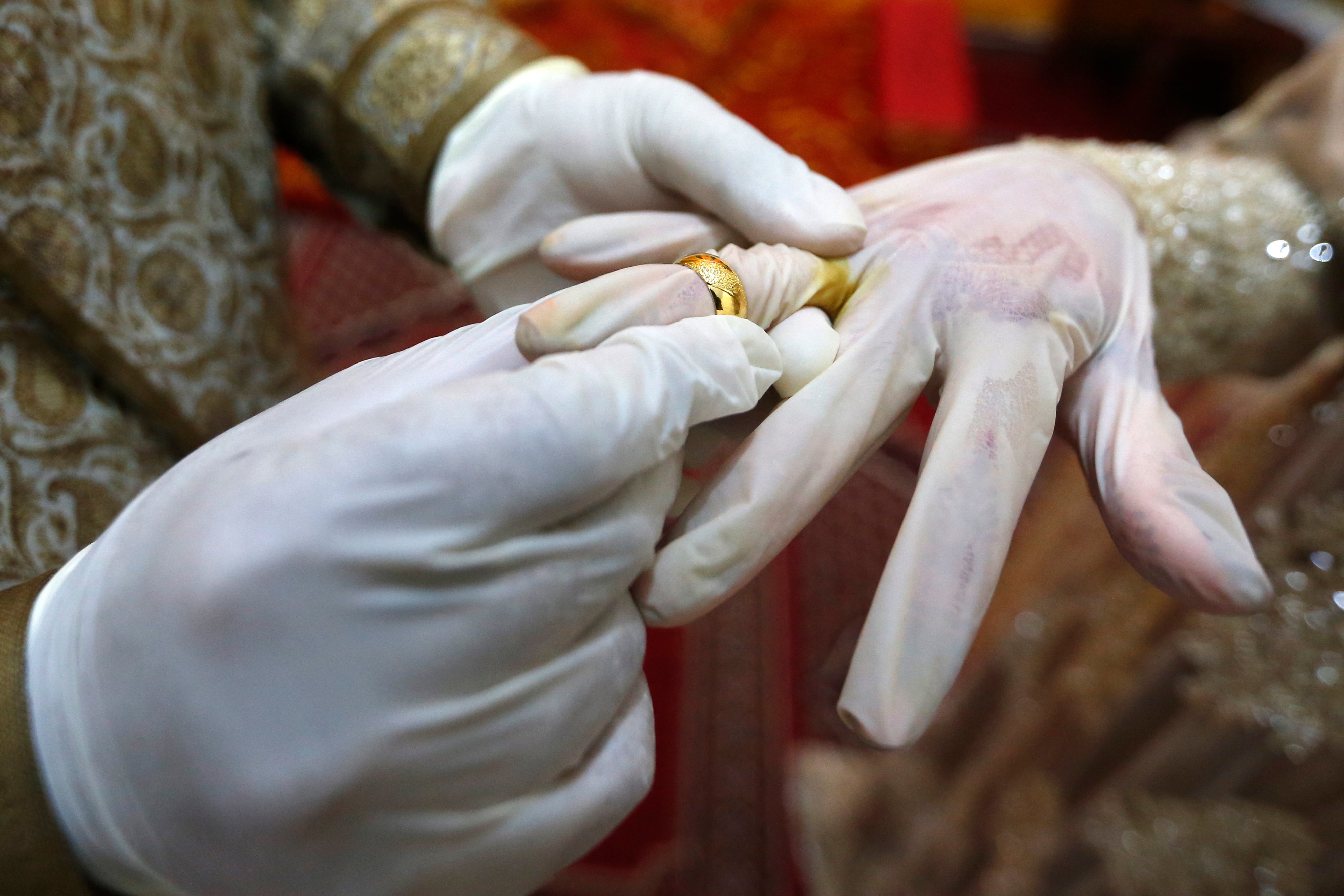 Ilustrasi cincin nikah