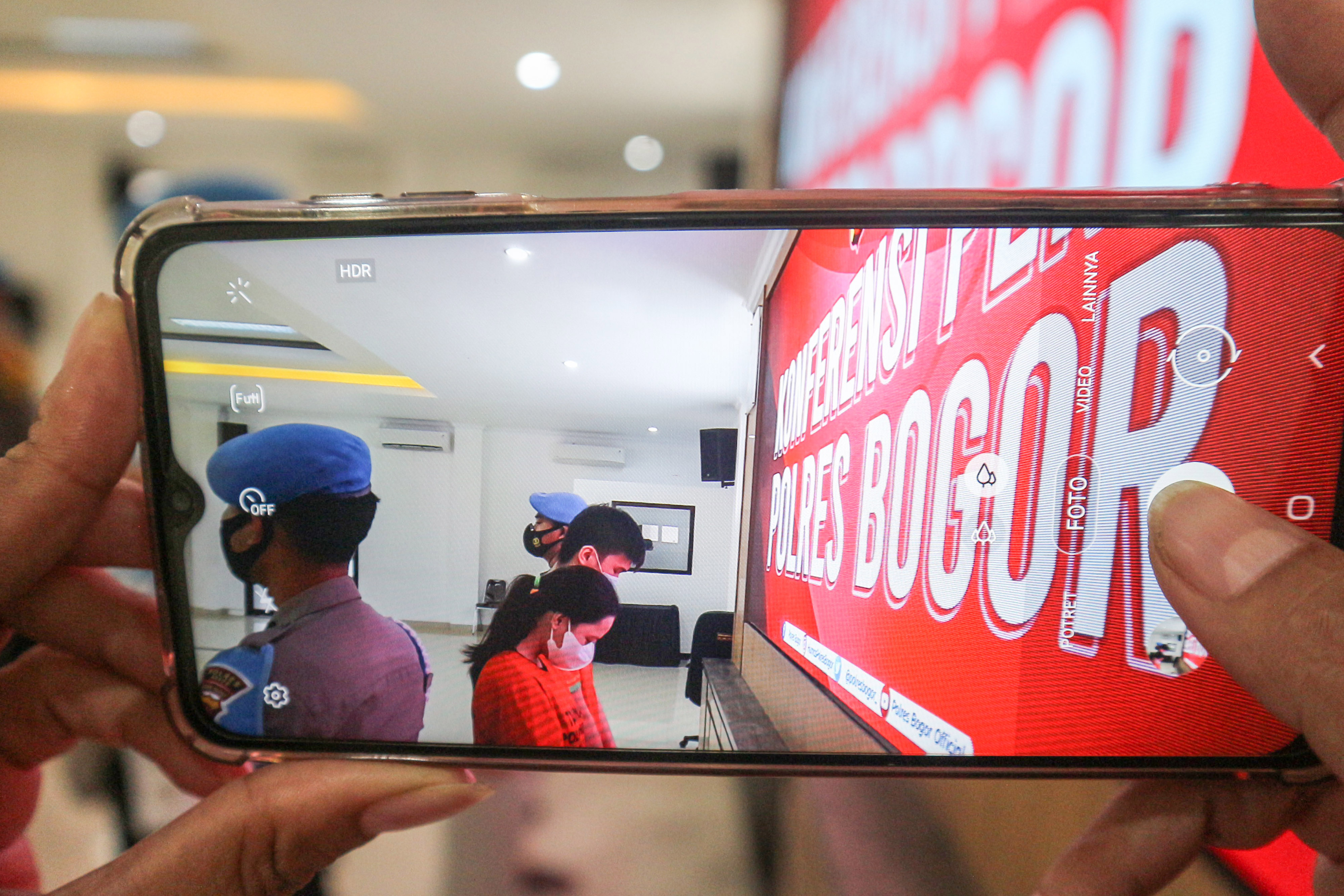 Tersangka kasus pinjaman 