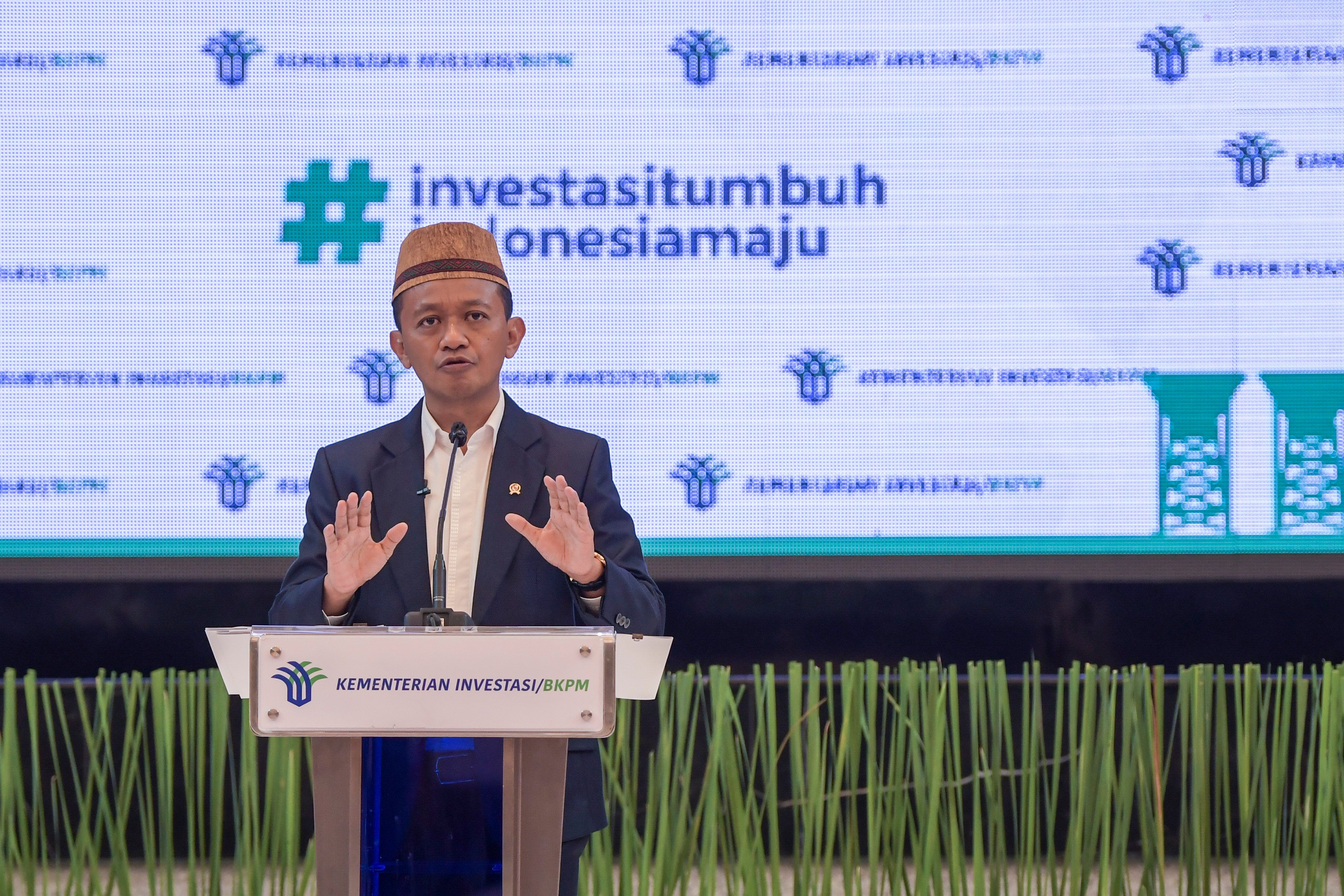 Menteri Investasi/Kepala Badan Koordinasi Penanaman Modal Bahlil Lahadalia 