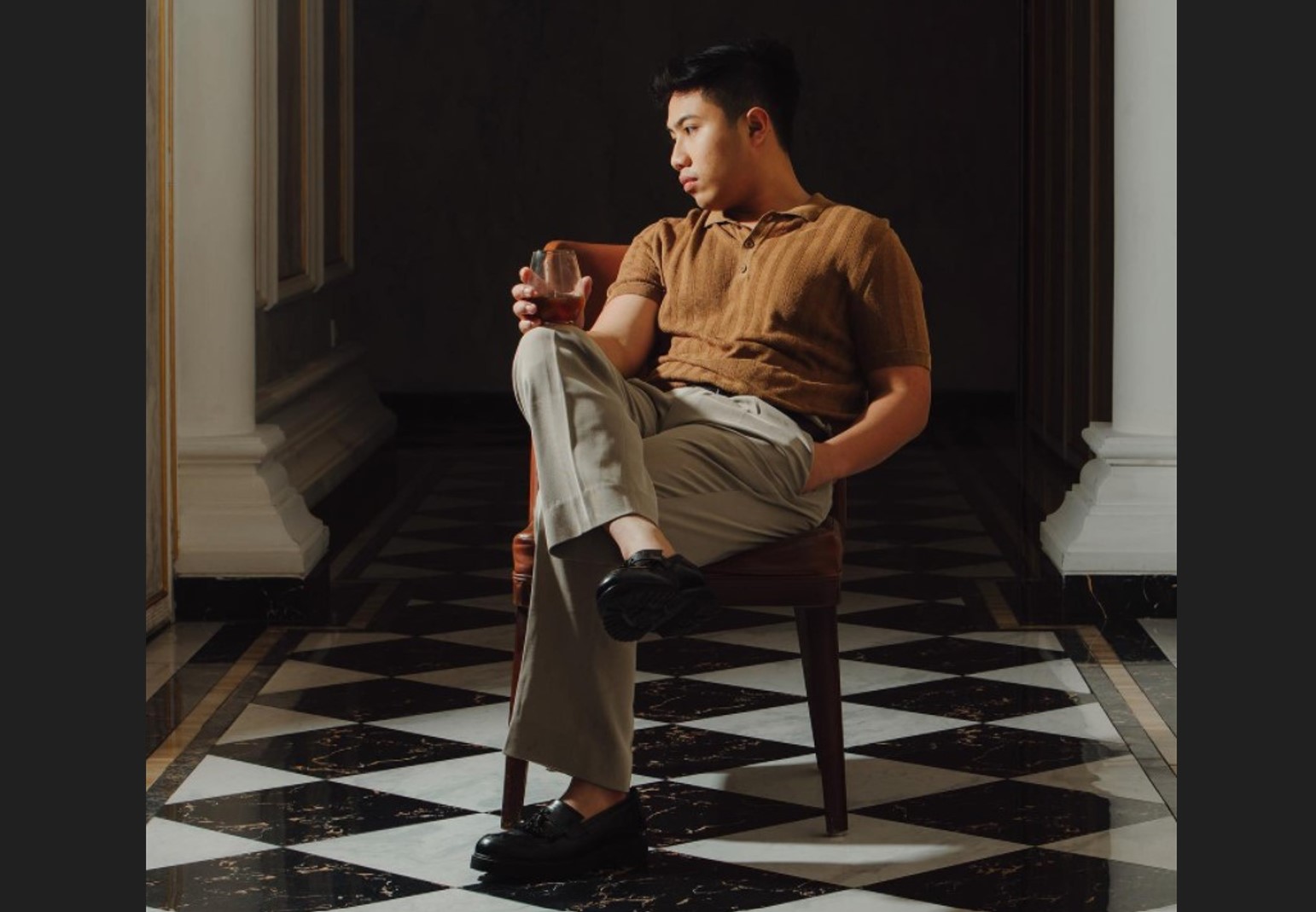 Mini Album Elnanda Utomo Berbicara Soal Patah Hati