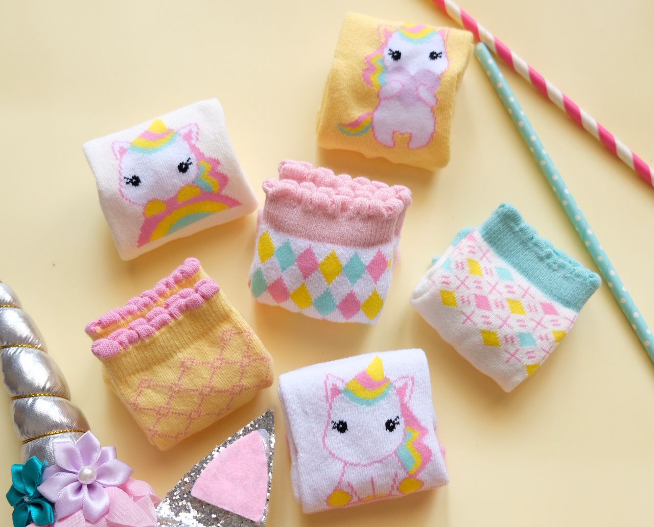 Pastikan Faktor Keamanan dan Kenyamanan saat Memilih Kaus Kaki Untuk Bayi 