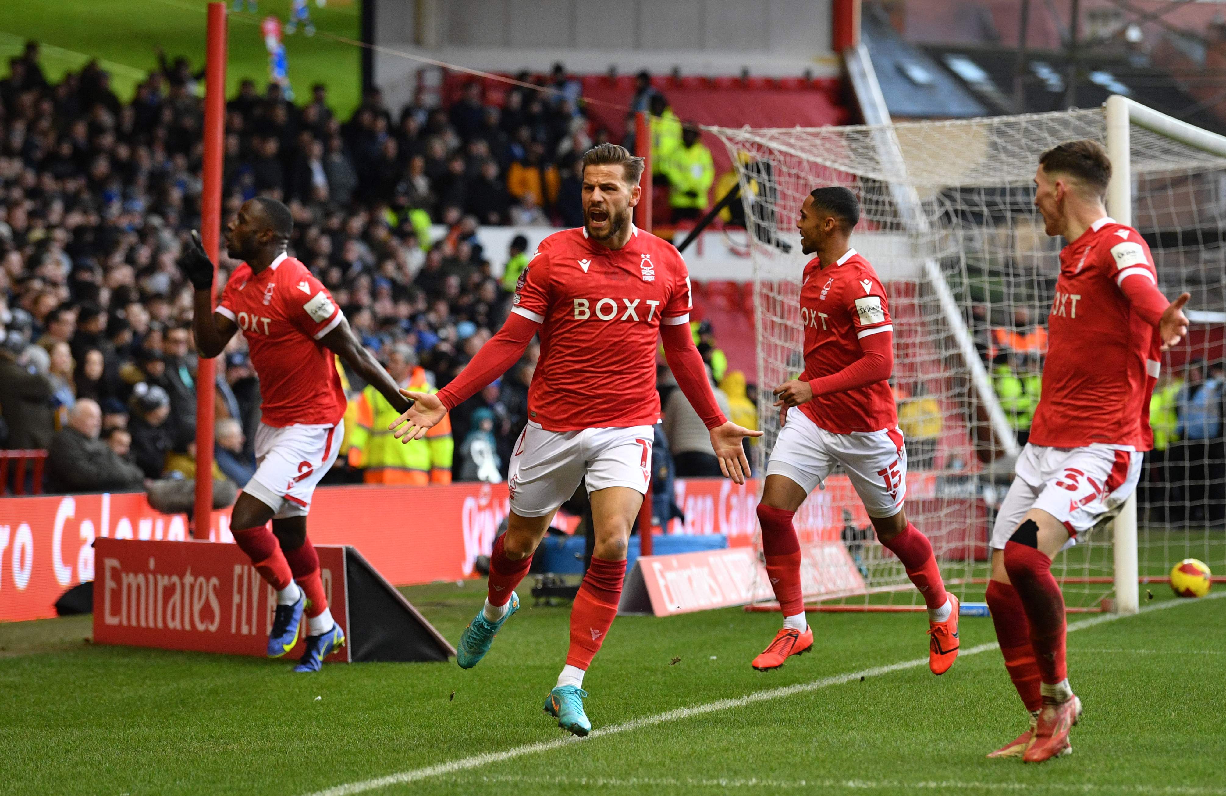 Forest Singkirkan Juara Bertahan Piala FA Leicester