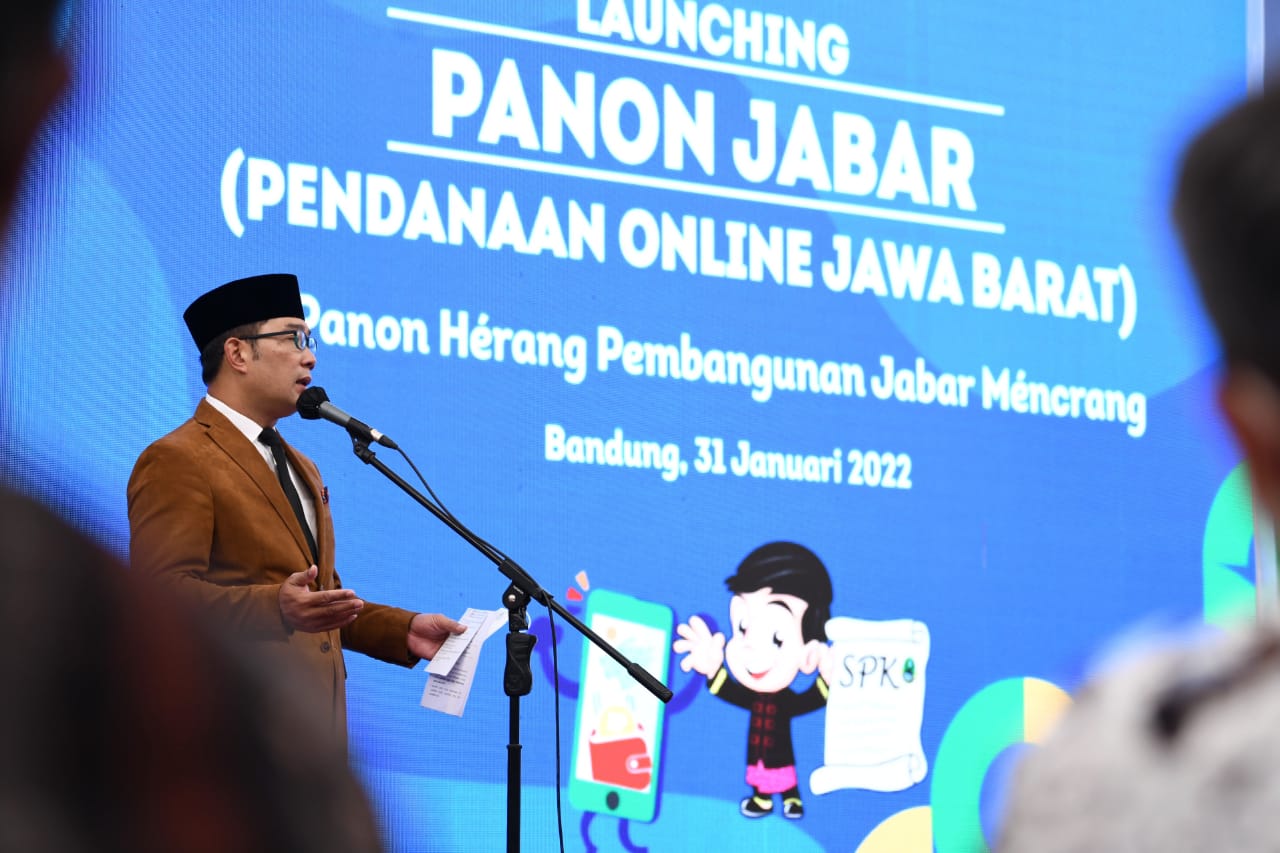Gubernur Jabar Ridwan Kamil saat meluncurkan program Panon Jabar