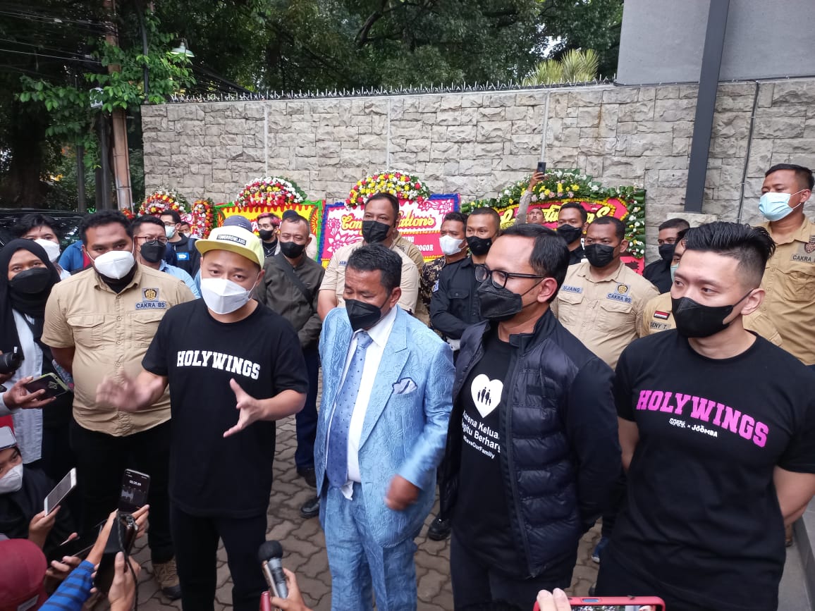 Pembukaan Holywings Bogor