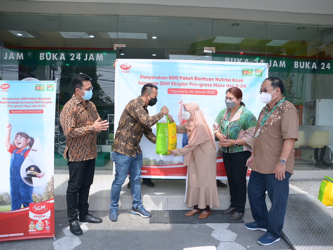 Kolaborasi Danone Specialized Nutrition (SN) Indonesia melalui merek susu pertumbuhan SGM Eksplor bersama Apotek K-24.