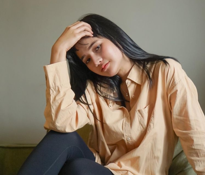 Disc Jokcey (DJ), Adinda Marsya