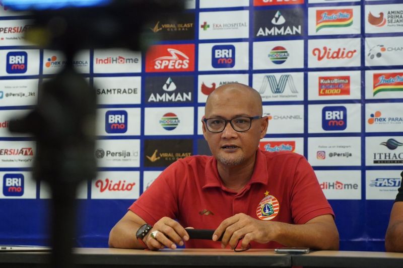 Pelatih Persija Sudirman