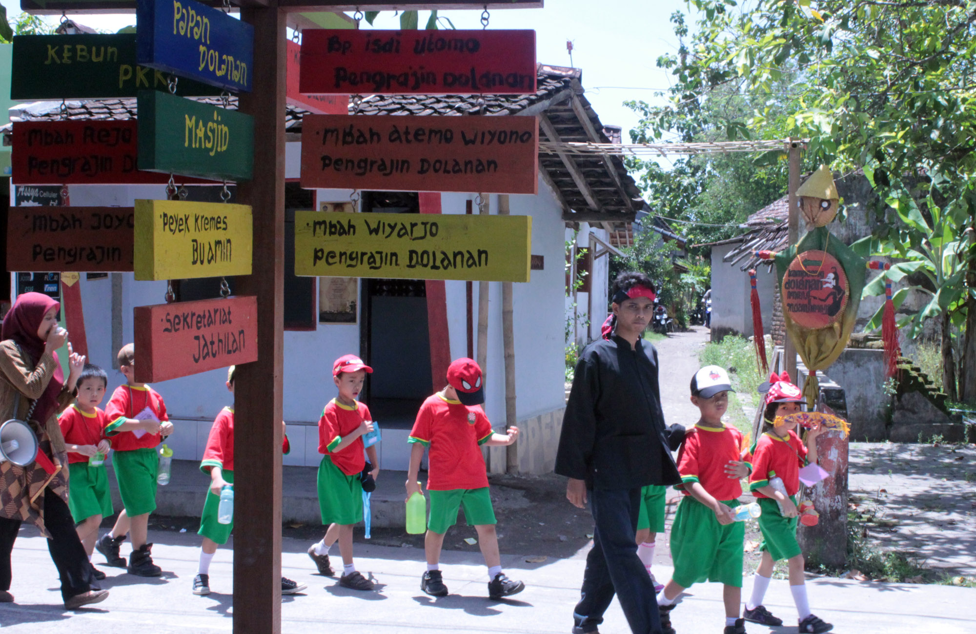 Ilustrasi kampung dolanan