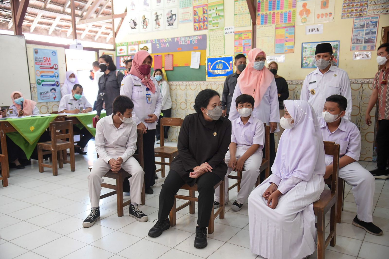 Puan Minta Evaluasi PTM Akomodasi Seluruh Kepentingan Siswa