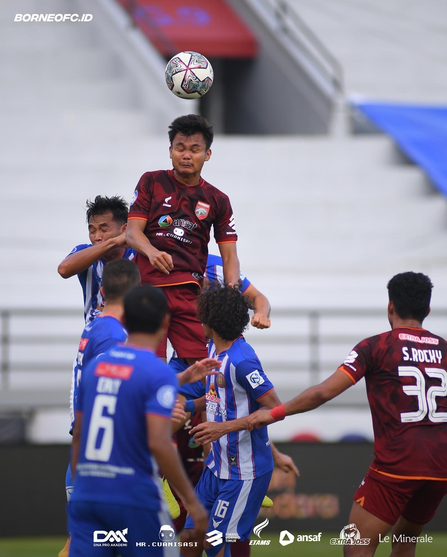 Laga Borneo FC lawan Persiraja