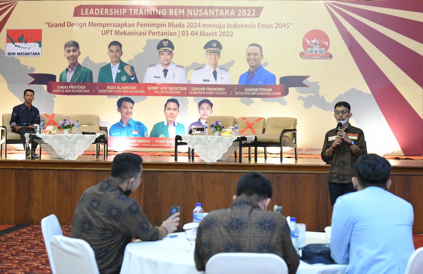  BEM Nusantara menggelar pelatihan kepemimpinan di Wisma Benteng Medan, Sumatera Utara, Kamis (3/3). 