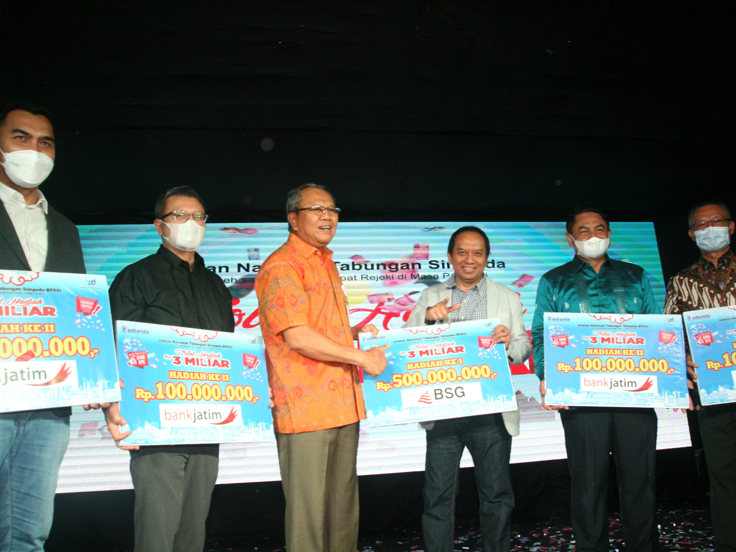 Undian Nasional Tabungan Simpeda yang dikemas dalam tajuk Panen Rejeki Bank BPD, Kamis (24/3), memasuki periode ke-2 Tahun XXXII-2022.