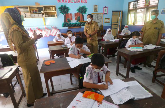  Ilustrasi pembelajaran tatap muka 