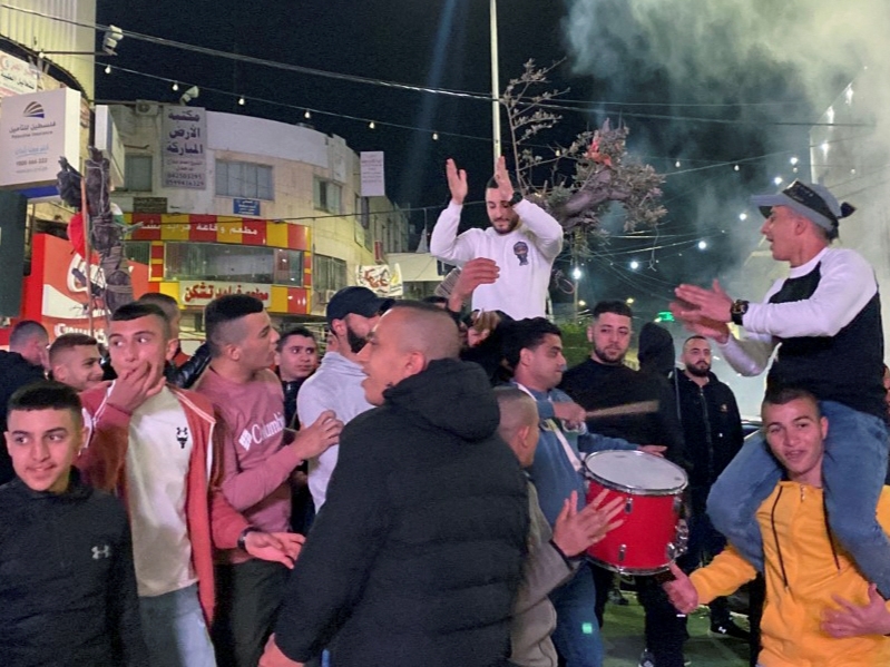 Serangan Senjata Bunuh Lima Orang di Dekat Tel Aviv Israel