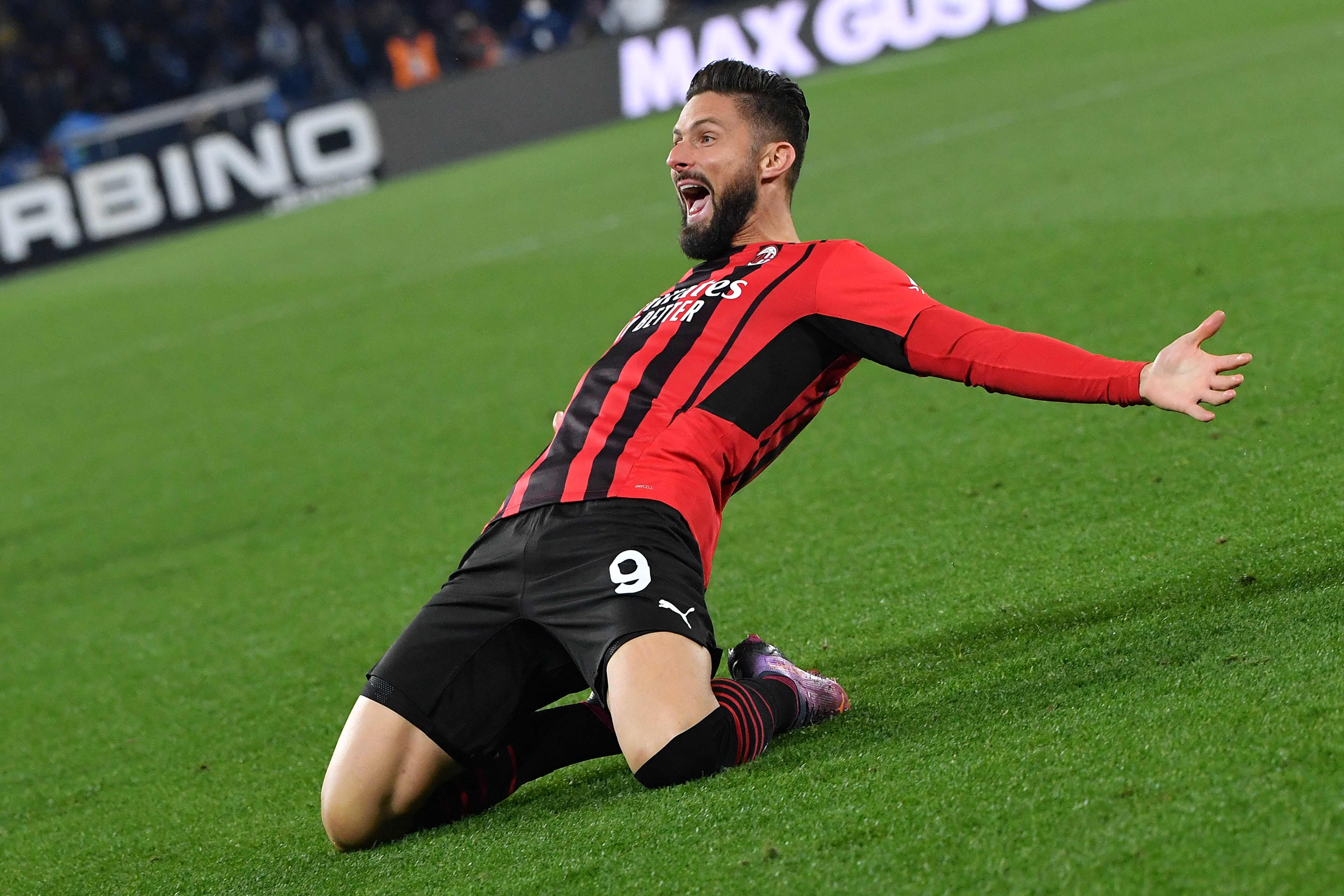 Kalahkan Napoli, AC Milan Puncaki Klasemen Serie A