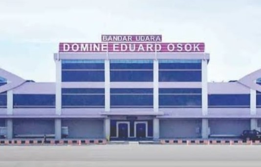  Bandara DEO, Kota Sorong, salah satu komitmen Wali Kota Lambert Jitmau, mengembangkan potensi daerah.