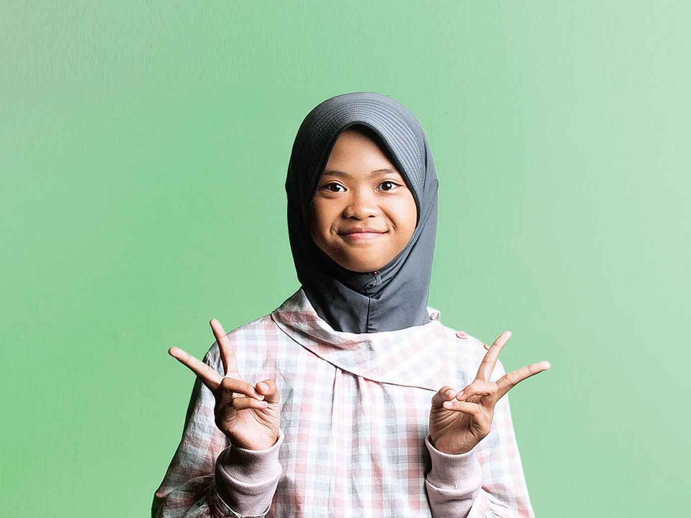  Aeshnina Azzahra Aqilani