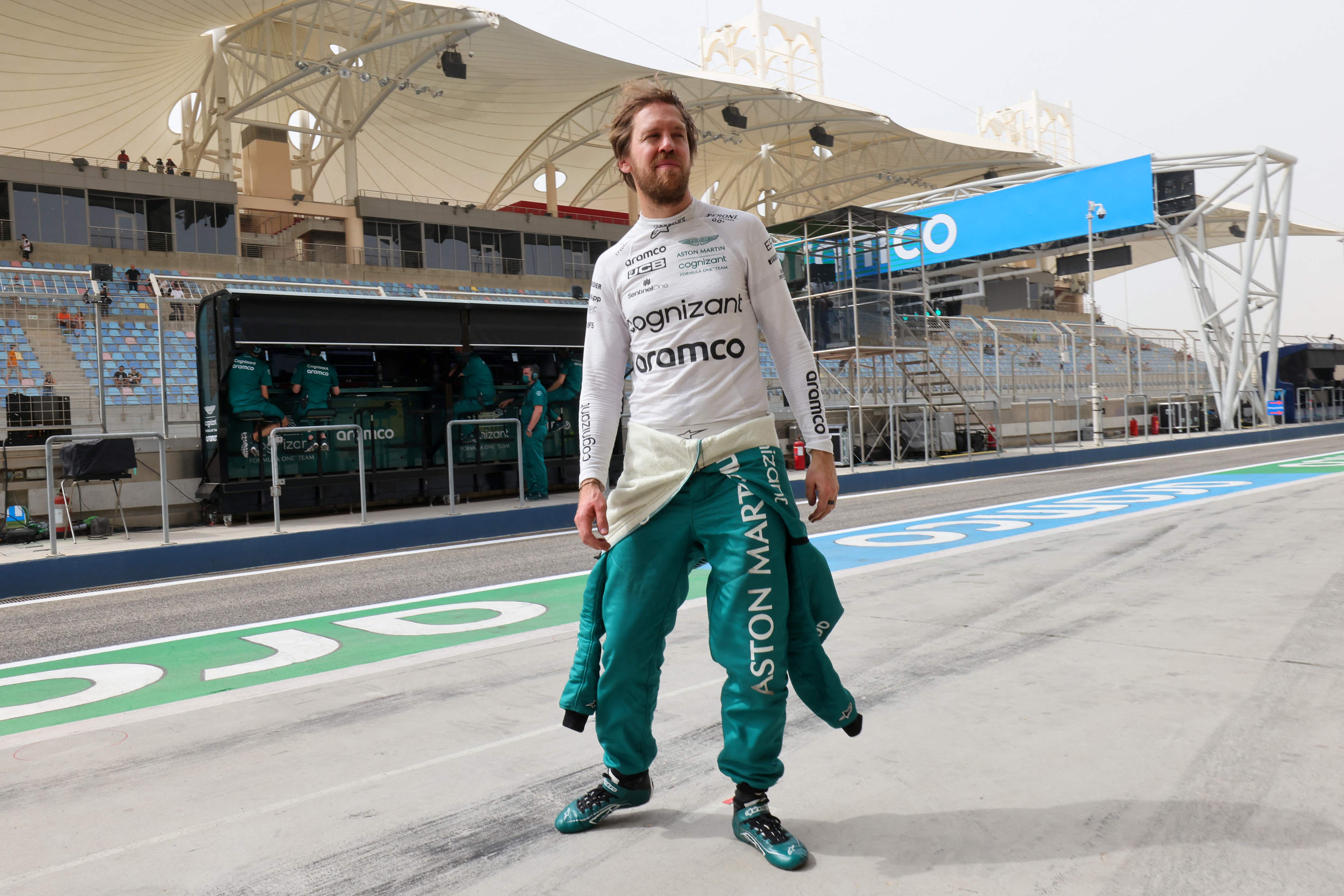 Pembalap Aston Martin Sebastian Vettel