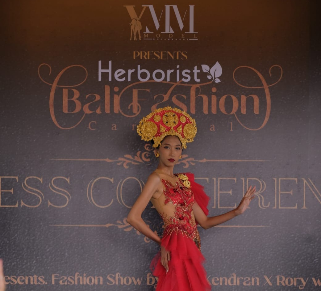 Gandeng 20 Desainer Ternama, Herborist Gelar Bali Fashion Carnival 2022 untuk Bangkitkan Pariwisata 