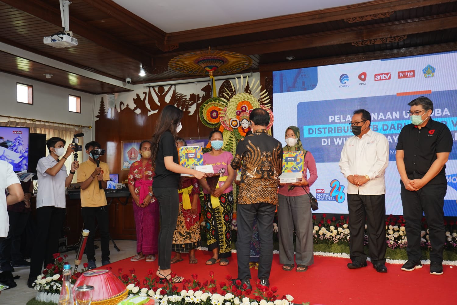 Pembagian Set Top Box di Denpasar, Bali