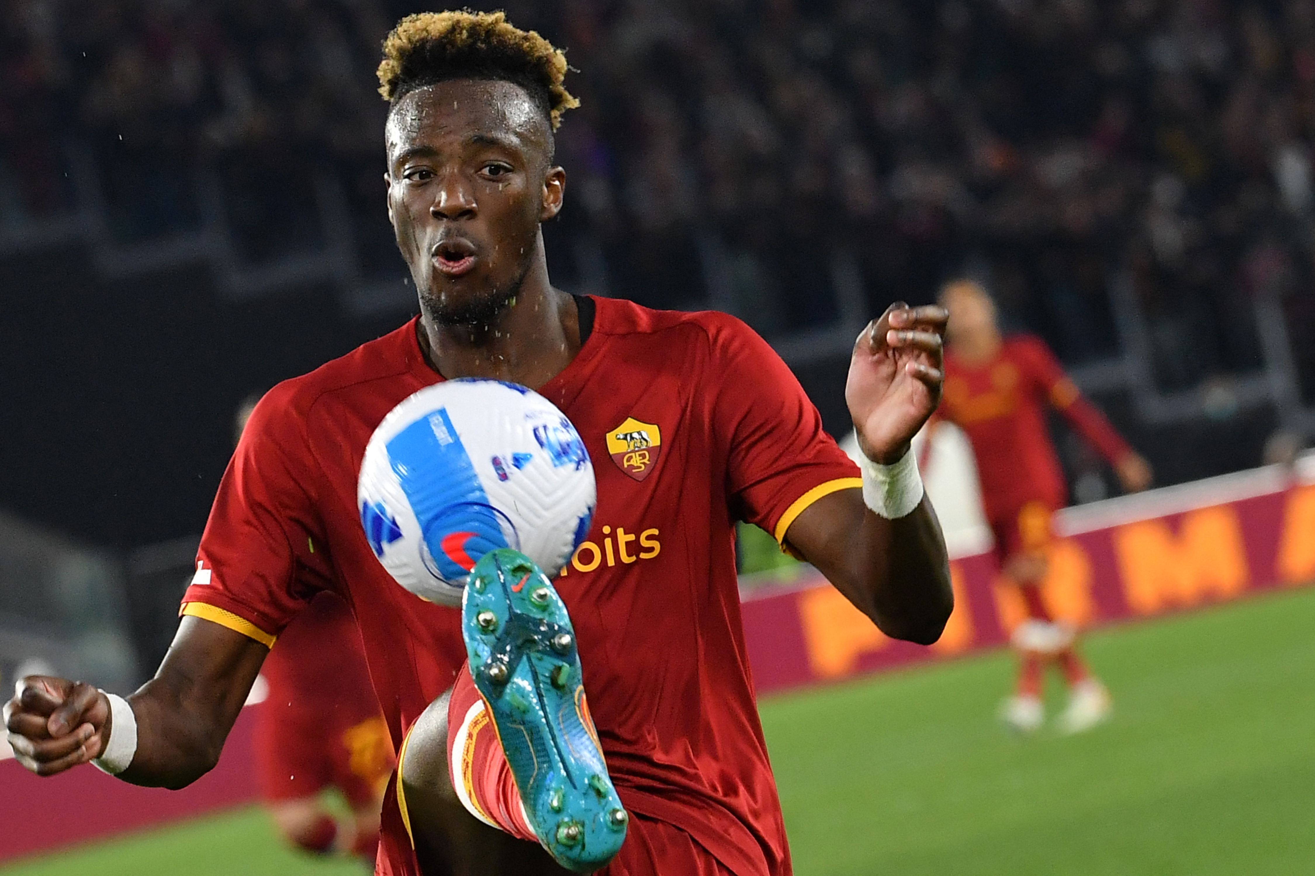 Striker AS Roma, Tammy Abraham  
