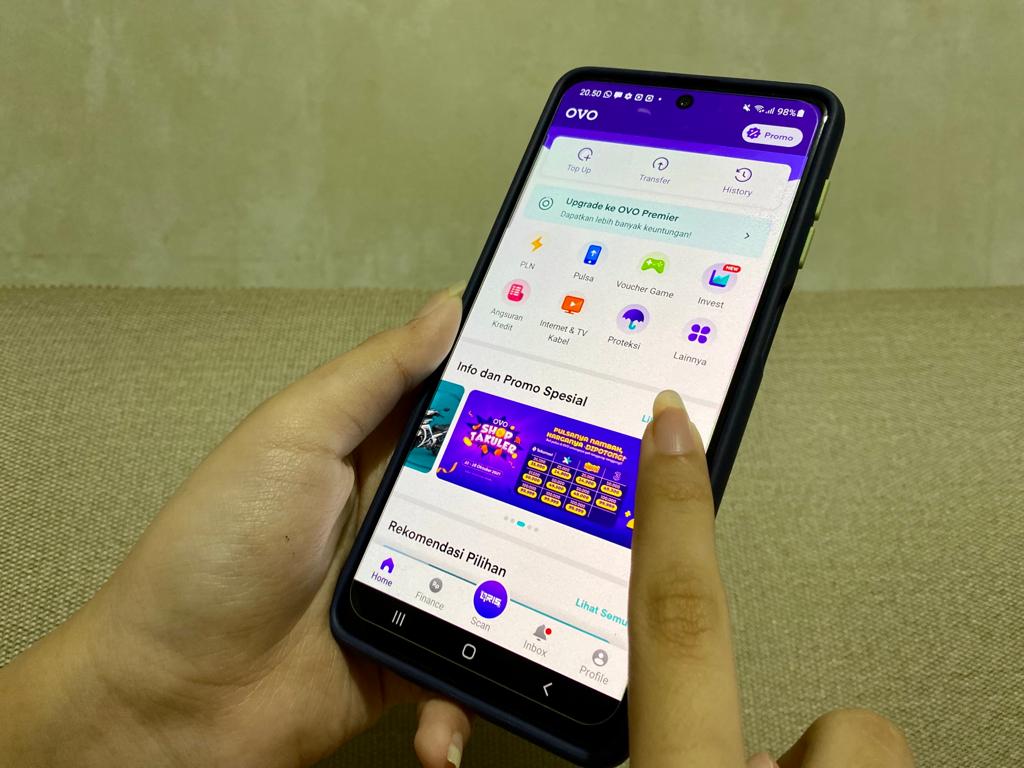 Ilustrasi. Aplikasi di sebuah smartphone