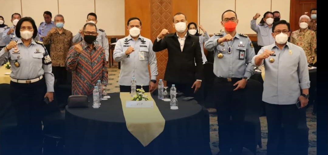 Kantor Wilayah Kementerian Hukum dan HAM (Kemenkumham) DKI Jakarta menyelenggarakan kegiatan Rapat Koordinasi.